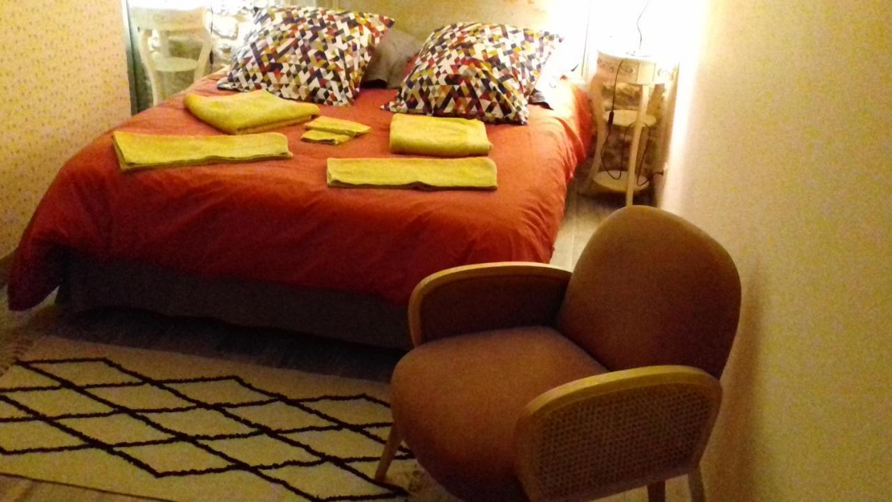 Le Vitrail Chambre Equipee Sans Service Repas Yvetot-Bocage 外观 照片
